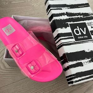 Dolce vita clear and hot pink slides NWT in box